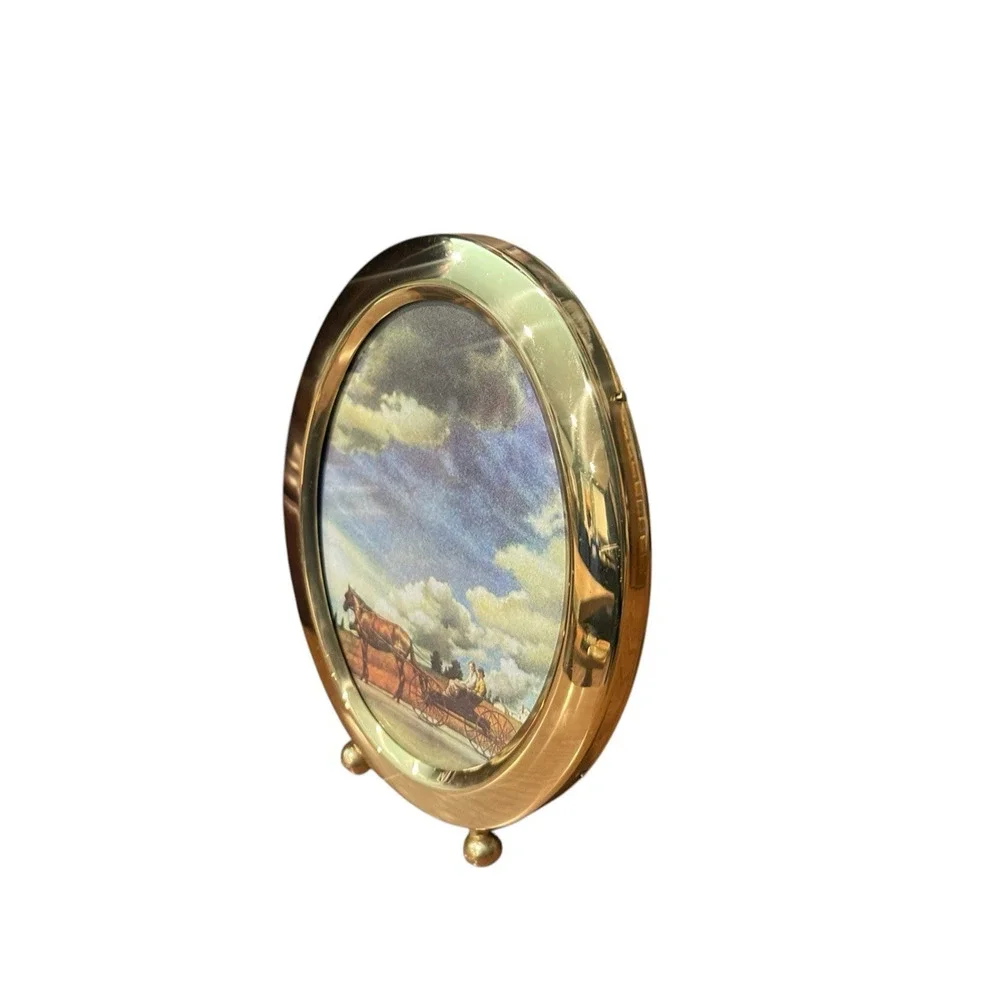 Vintage Gold Metal Oval Picture Frame 3.5 x 5 Photo Minimalist 90s Modern Sleek